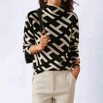 Women&#39;s Geometric Knit Long Sleeve Top