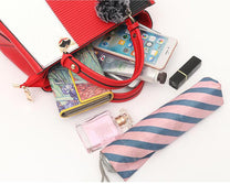 Women&#39;s Handbag With Hairball Embellishments And Patchwork Design