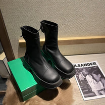 Women&#39;s High Platform Wide Toe Boots