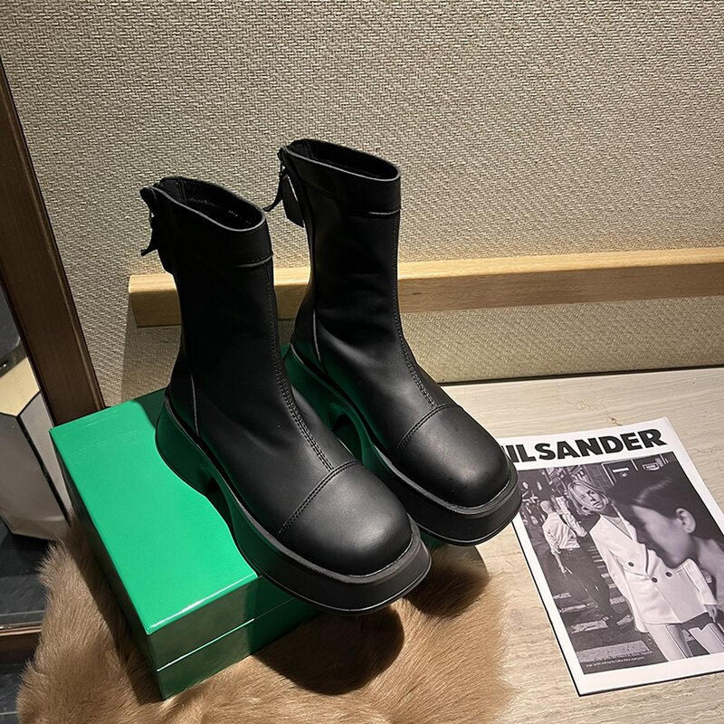Women&#39;s High Platform Wide Toe Boots