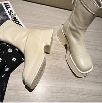Women&#39;s High Platform Wide Toe Boots
