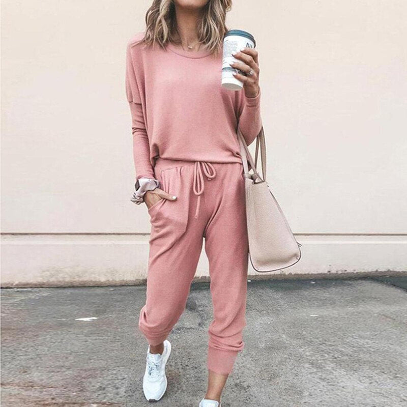Women&#39;s Jogging Suit With Elastic Waistband And Pockets