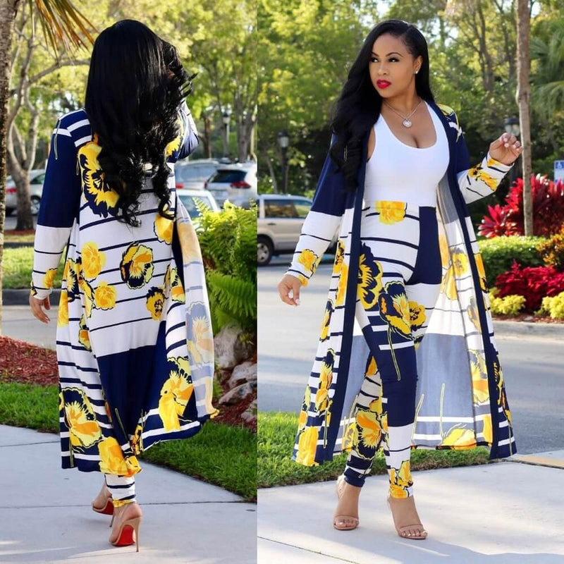 Women&#39;s Kimono Set With Trousers - Lightweight Floral Design