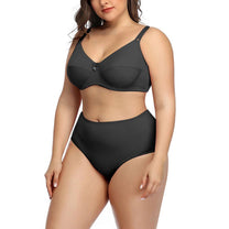 Women&#39;s Lace Lingerie Set With Adjustable Straps