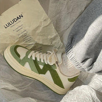 Women&#39;s Lace-Up Sneakers With Cushioned Insole