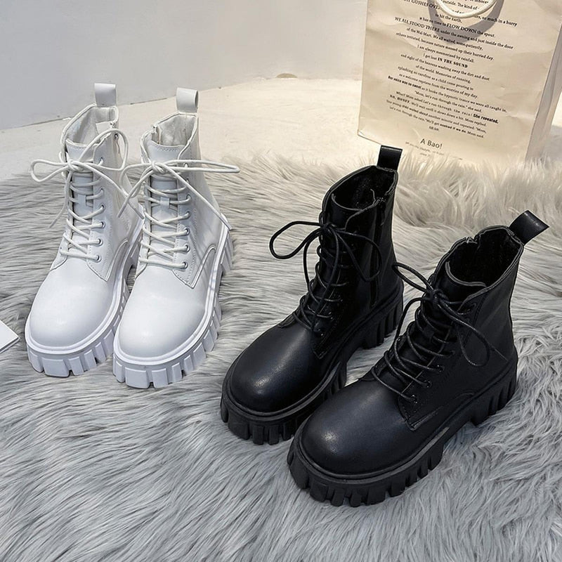 Women&#39;s Leather Ankle Boots