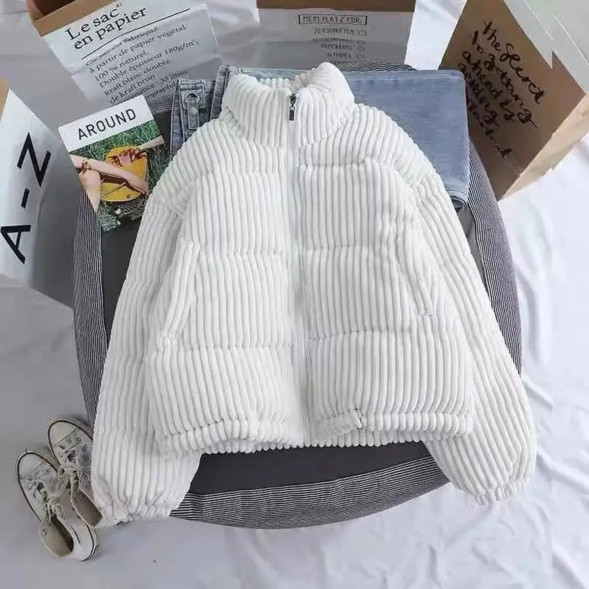 White / XL