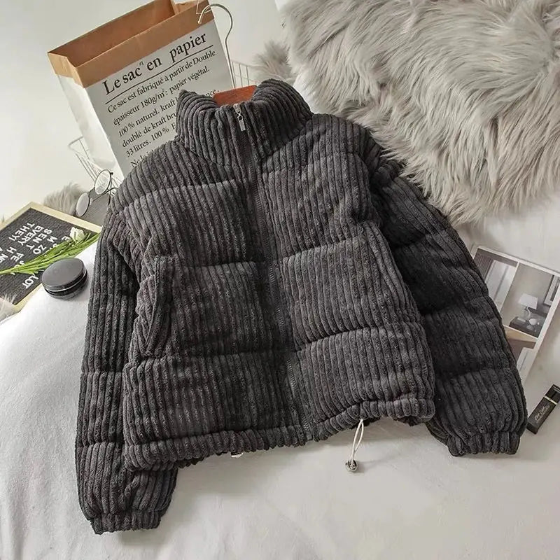 Women&#39;s Lightweight Zip-Up Jacket for Casual Wear