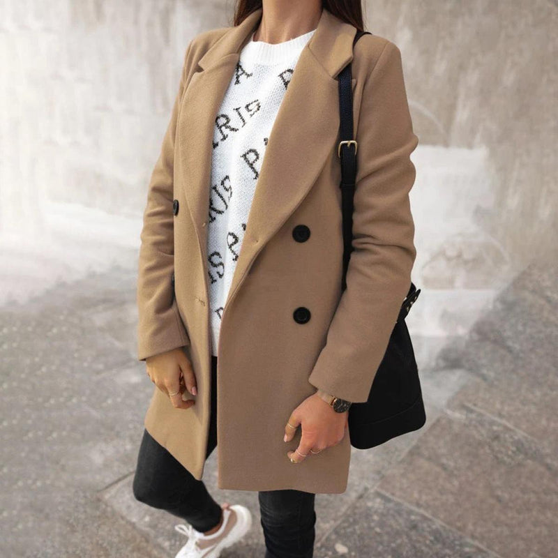 Women&#39;s Long Winter Coat With Fur Collar And Waterproof Design