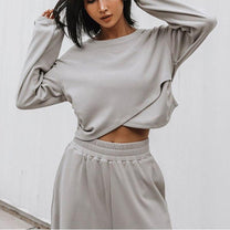 Women&#39;s Loungewear Set With Fashionable Pants