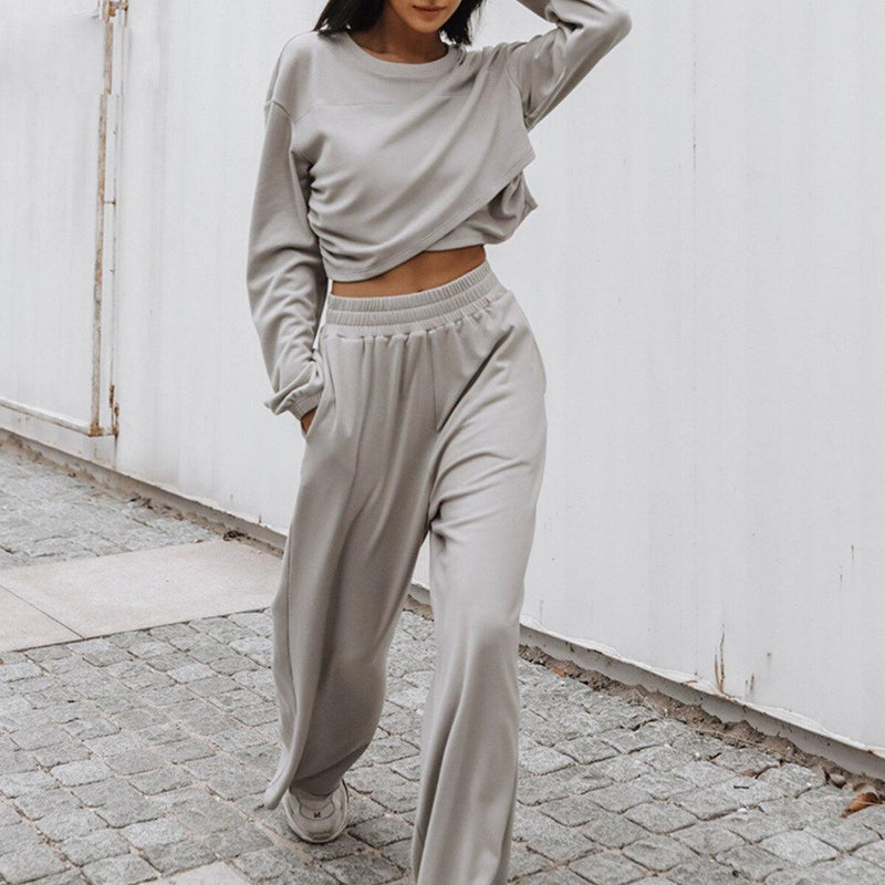 Women&#39;s Loungewear Set With Fashionable Pants