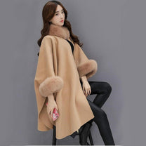 Women&#39;s Luxury Cashmere Coat With Unique Design