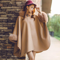 Women&#39;s Luxury Cashmere Coat With Unique Design