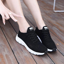 Women&#39;s Modern Comfortable Sneakers
