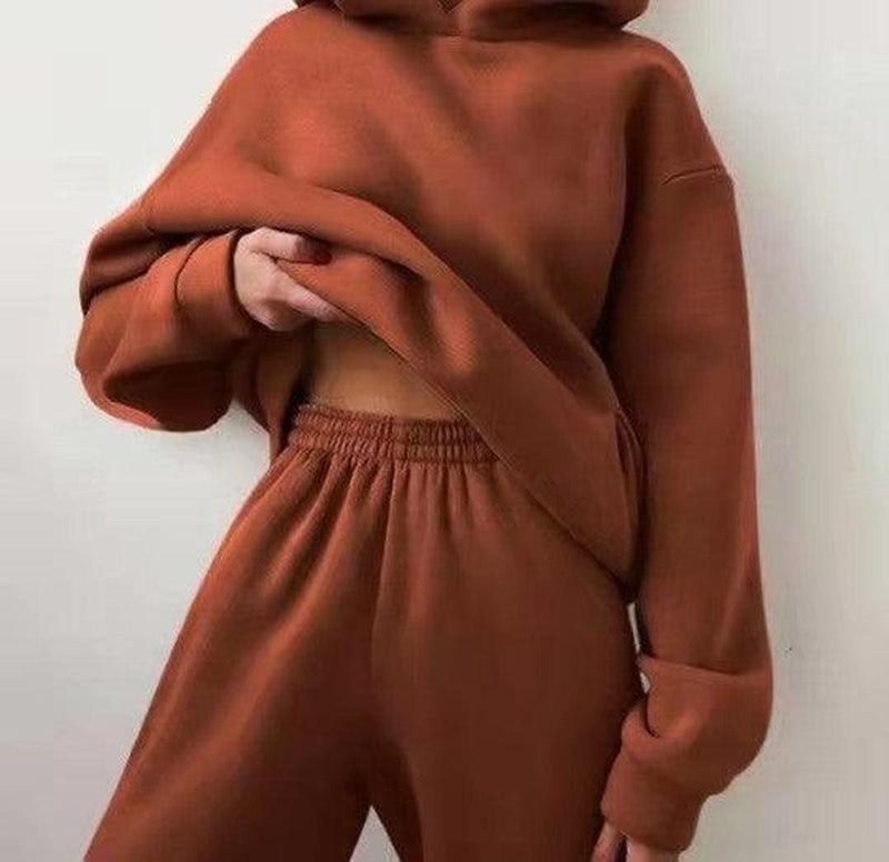 Women&#39;s Moisture-Wicking Tracksuit With Jacket And Pants