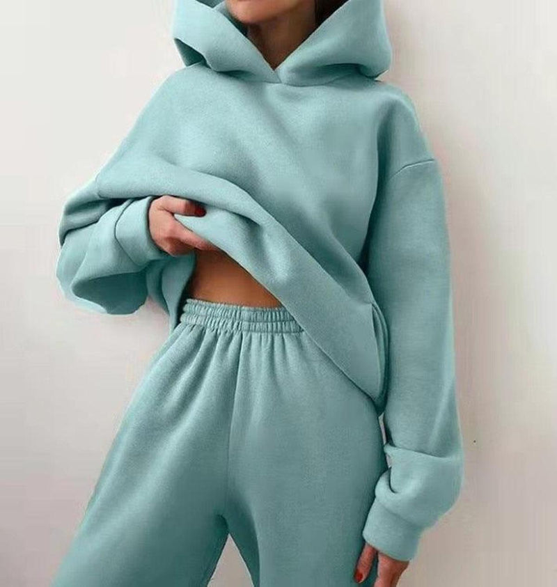 Women&#39;s Moisture-Wicking Tracksuit With Jacket And Pants