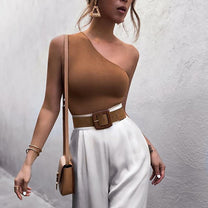 Women&#39;s One-Shoulder Asymmetrical Top