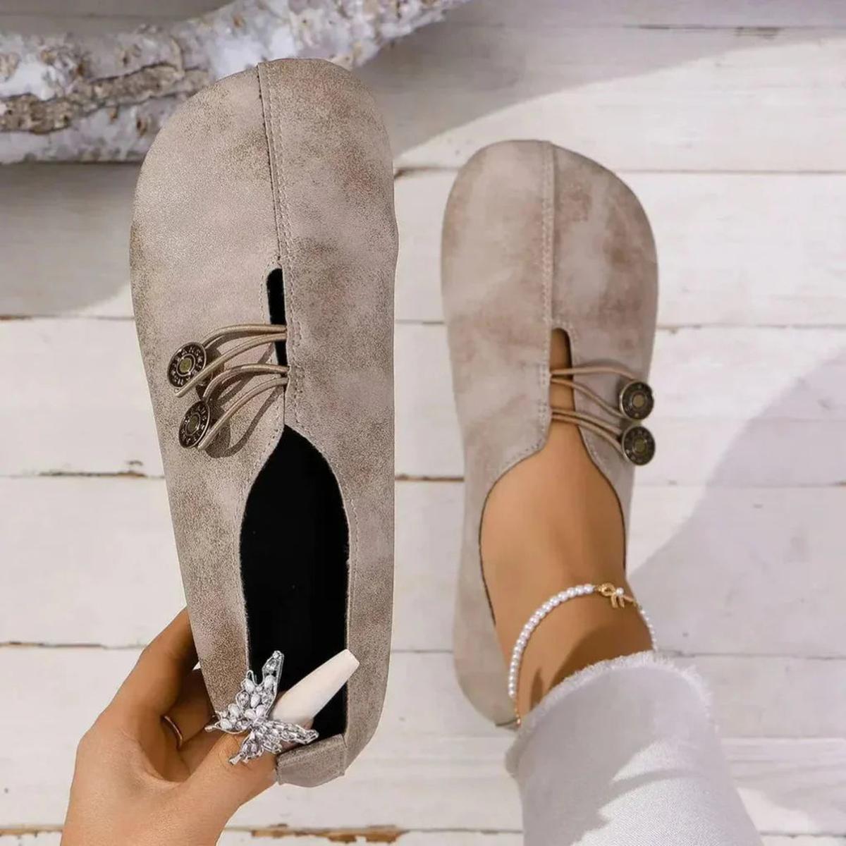 Light Brown / 9