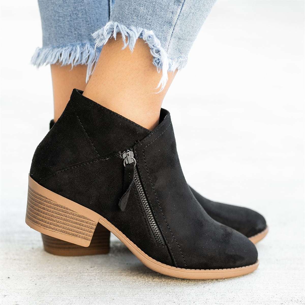 Women&#39;s Orthopedic Leather Ankle Boots