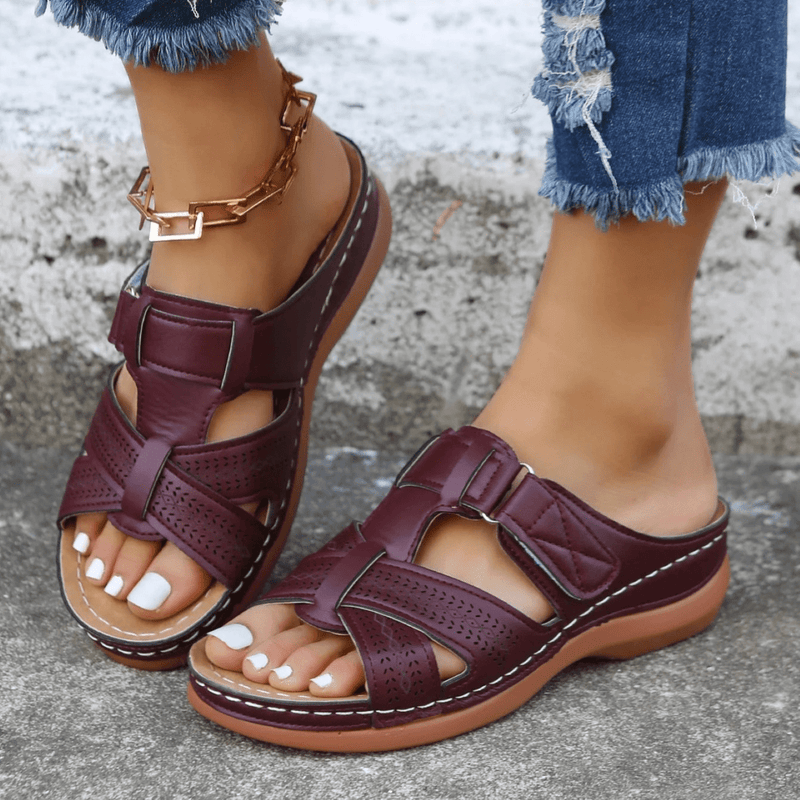 Women&#39;s Orthopedic Leather Open-Toe Sandals