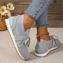 Women&#39;s Orthopedic Mesh Lace-Up Sneakers