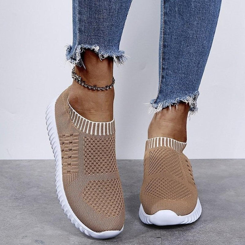 Women&#39;s Orthopedic Shoes With Adjustable Closure