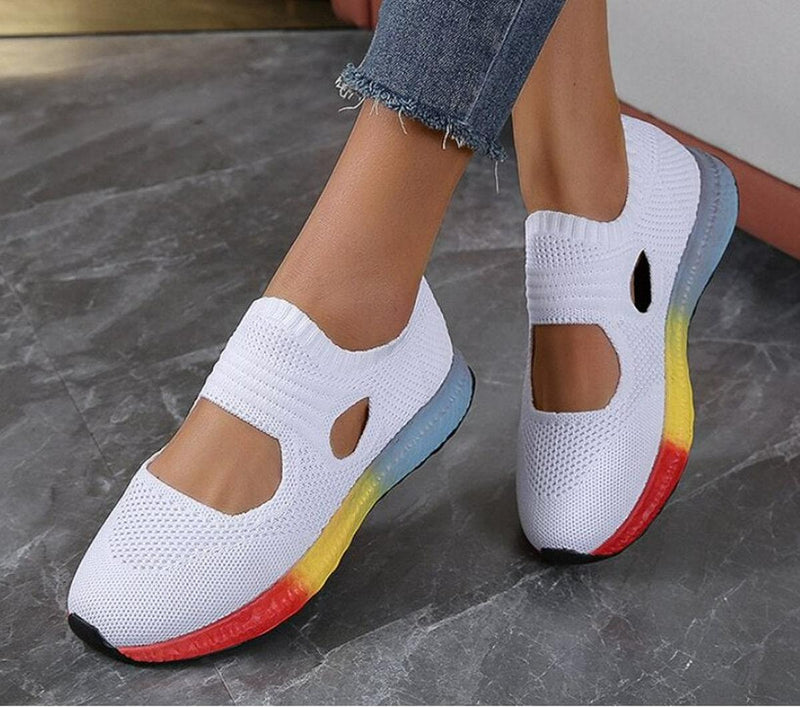 Women&#39;s Orthopedic Sneakers With Adjustable Straps
