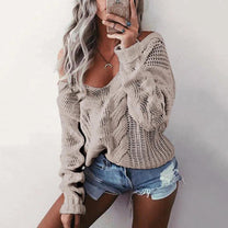 Women&#39;s Oversized Knit Sweater With Long Sleeves