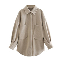 Women&#39;s Oversized Transitional Jacket With Large Pockets
