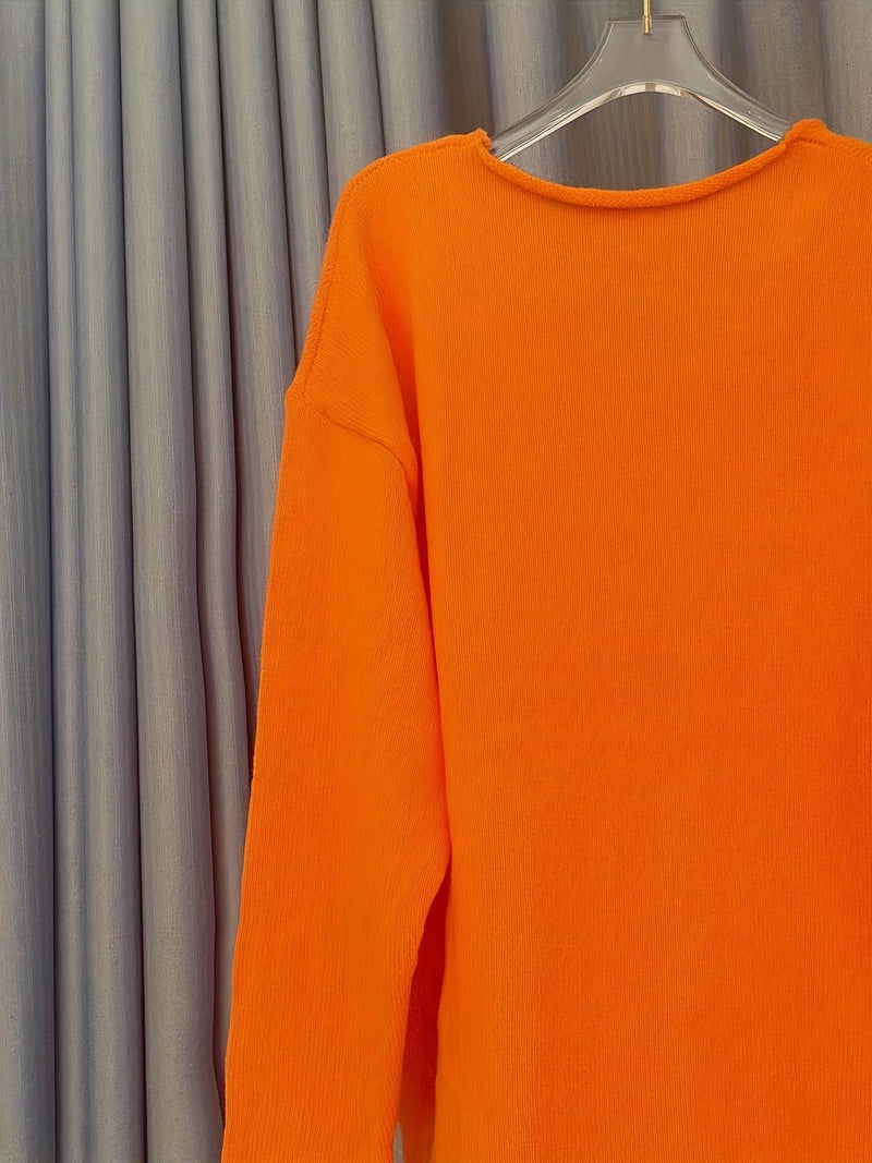 Women&#39;s Oversized V-Neck Pullover With Pattern For Autumn And Winter