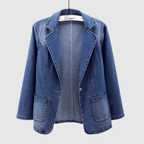 Women&#39;s Relaxed Fit Denim Jacket with Classic Collar
