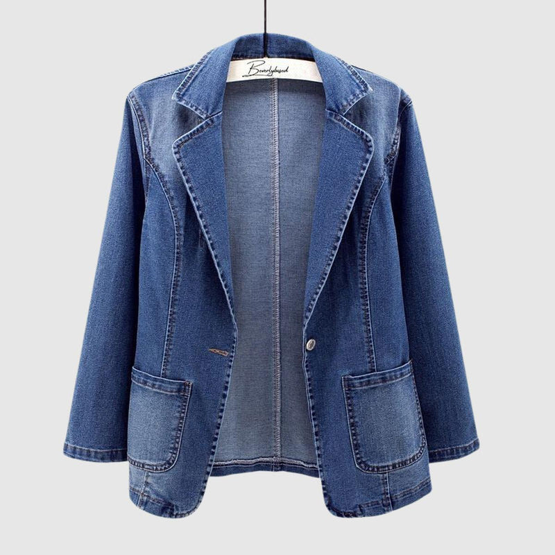 Women&#39;s Relaxed Fit Denim Jacket with Classic Collar