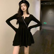Women&#39;s Relaxed Fit Dress With Timeless Elegance