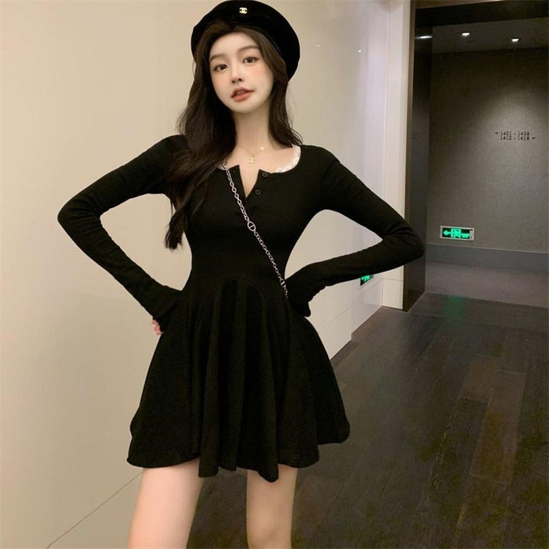 Women&#39;s Relaxed Fit Dress With Timeless Elegance
