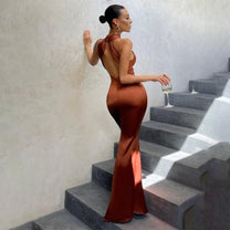 Women&#39;s Satin Halter Neck Evening Gown