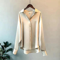 Women&#39;s Satin Shirt With Straight Collar And Button Placket