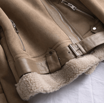 Women&#39;s Sherpa Lined Leather Jacket With Ribbed Cuffs