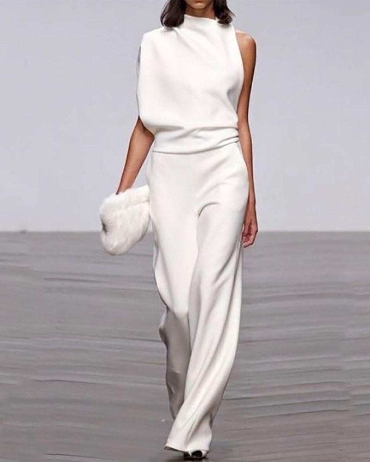 Women&#39;s Sleeveless Formal Jumpsuit