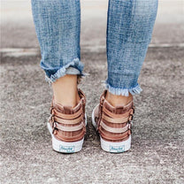 Women&#39;s Slip-On Canvas Sneakers With Elastic Inserts