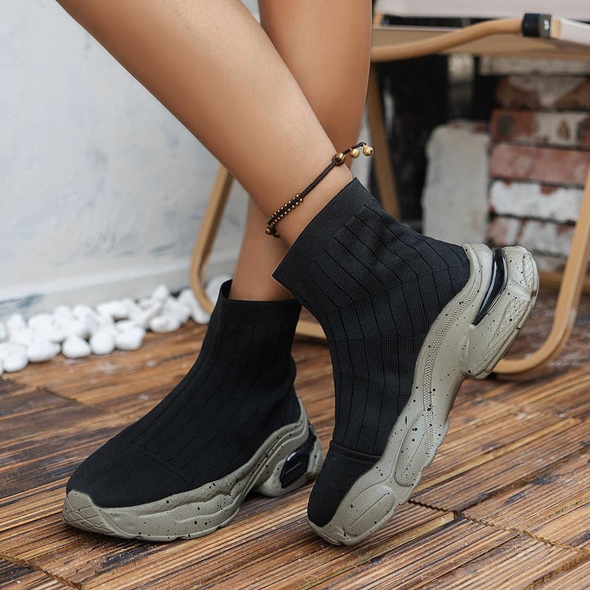 Black / 6.5