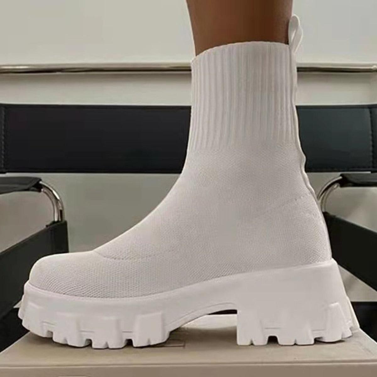 White / 9