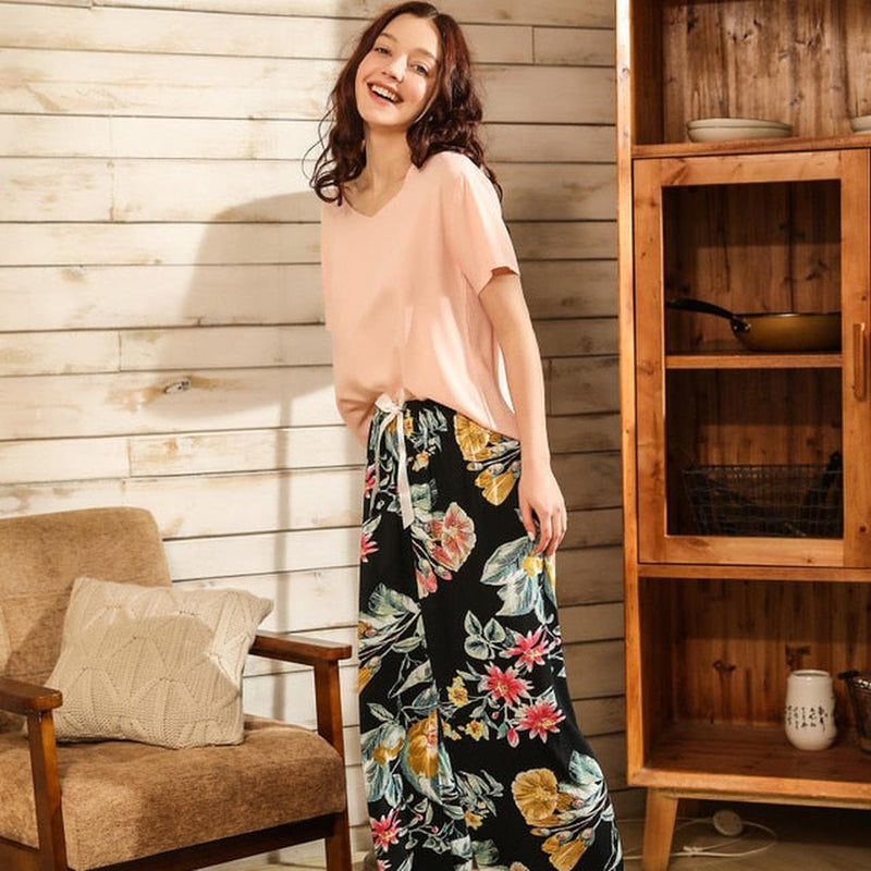 Women&#39;s Soft Breathable Pajama Set