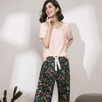 Women&#39;s Soft Breathable Pajama Set