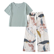Women&#39;s Soft Breathable Pajama Set