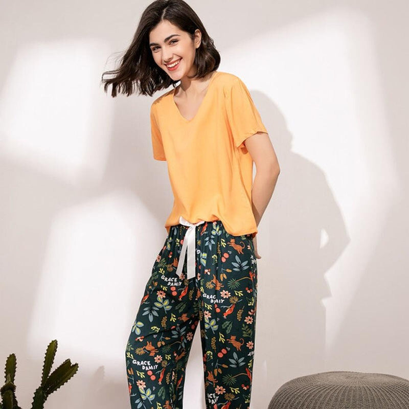 Women&#39;s Soft Breathable Pajama Set