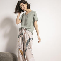 Women&#39;s Soft Breathable Pajama Set