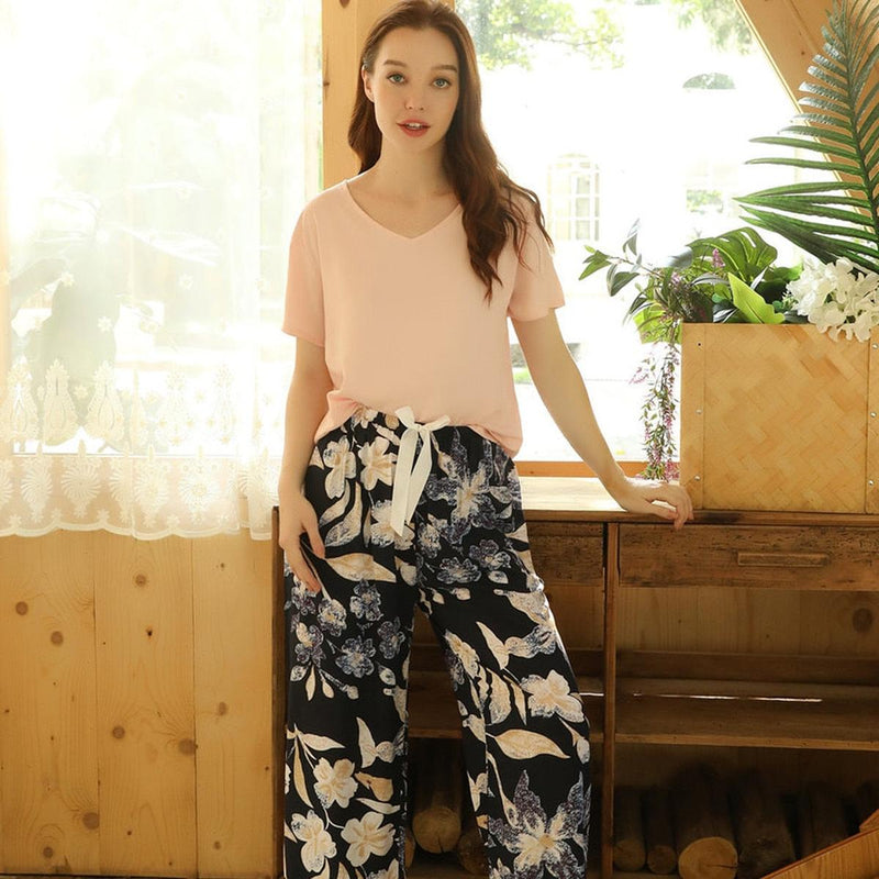 Women&#39;s Soft Breathable Pajama Set