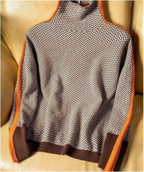Women&#39;s Soft Roll Neck Sweater for Winter