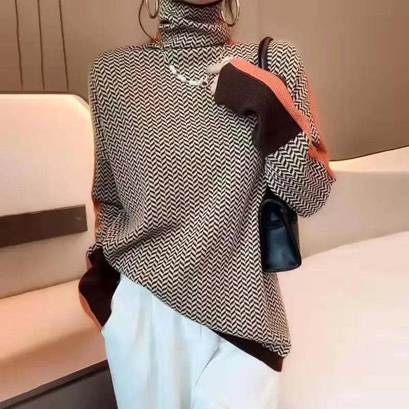 Women&#39;s Soft Roll Neck Sweater for Winter