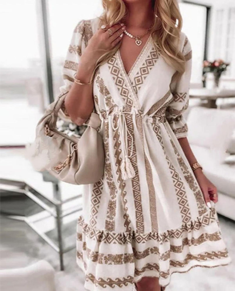 Women&#39;s Spring Dress With Flowing Fit